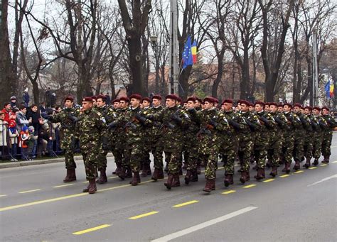 PHOTO ODYSSEY OF RICHARD MILITARY PARADE ON NATIONAL DAY PARADA