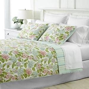 Amazon Martha Stewart Hydrangea Blossom King Quilt