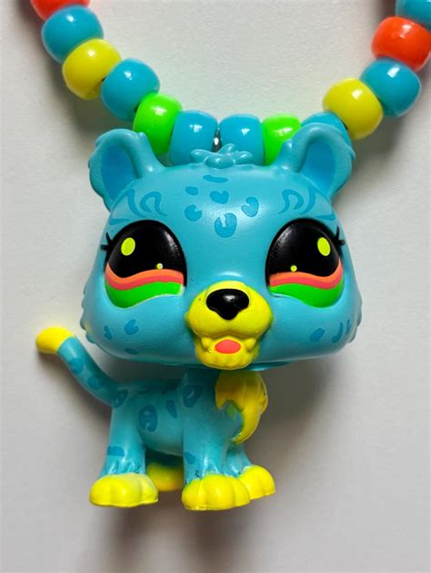 LPS Kandi Necklace Littlest Pet Shop Leopard Glow in the Dark Neon