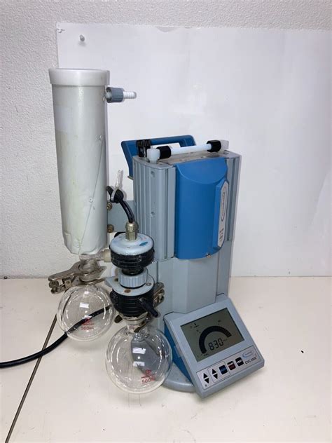 Vacuubrand Pc Vario Chemistry Vacuum Pumping Unit New Flasks And