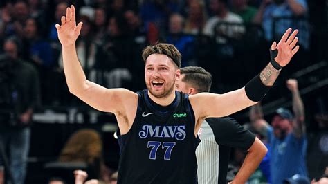 Luka Doncic posts unprecedented 29-point triple-double in 1st half | NBA.com