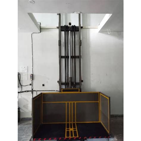 Heavy Duty Hydraulic Goods Lift At 220000 00 INR In Ahmedabad