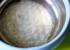 Paruppu idiyappam | Idiyappam varieties - Raks Kitchen