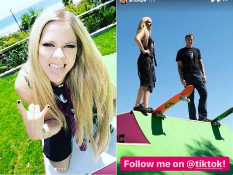 Avril Lavigne Apareci En Bikini En Redes Sociales Y Se Desat La Euforia Infobae