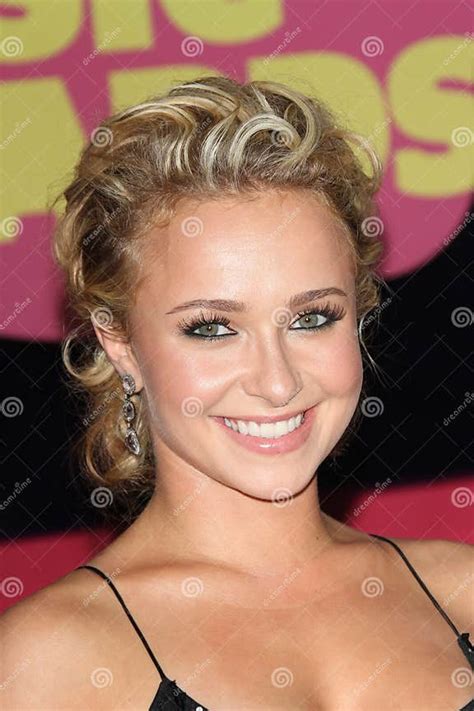 Hayden Panettiere At The 2012 Cmt Music Awards Bridgestone Arena