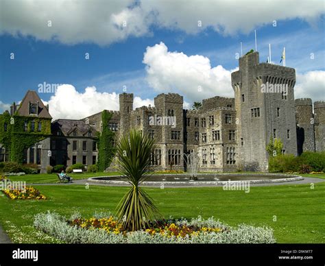 Ashford castle gardens hi-res stock photography and images - Alamy