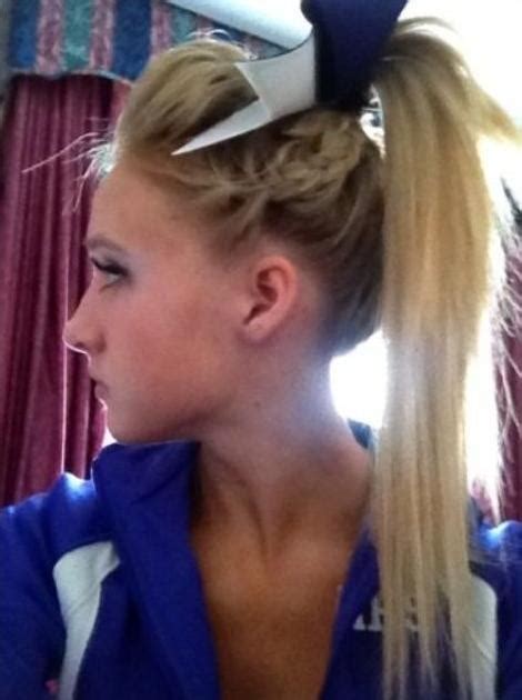 7 Cute Cheerleader Hairstyles Hairstyle Mag