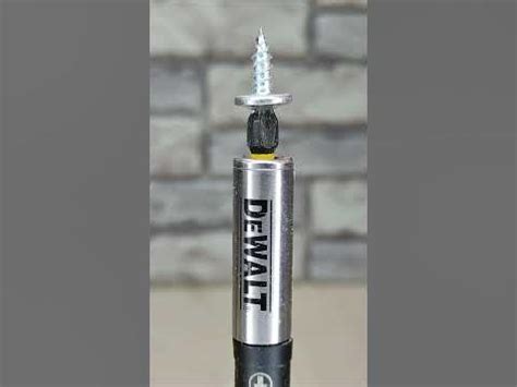 Электрики вам это не покажут! Как можно легко закрепить провод без ...