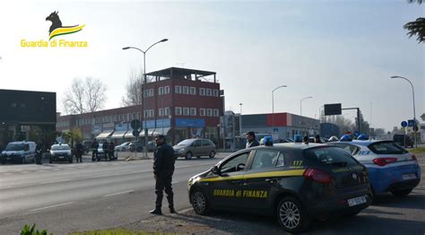 Ferrara continuano i controlli interforze in città per la prevenzione