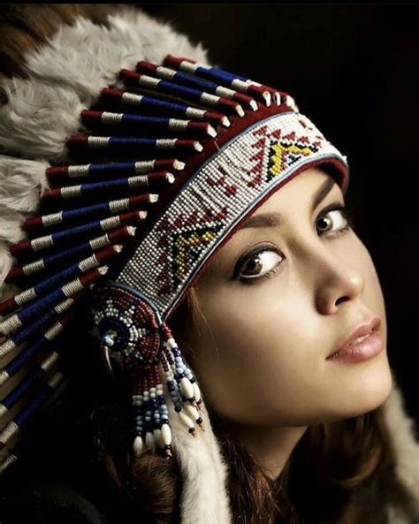 Pin By Pimp On Indigenous Beauties Native American Models Native