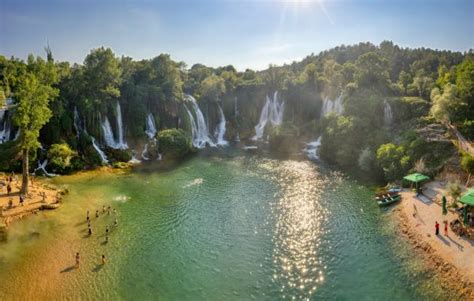 Kravica Waterfall - Skyrals