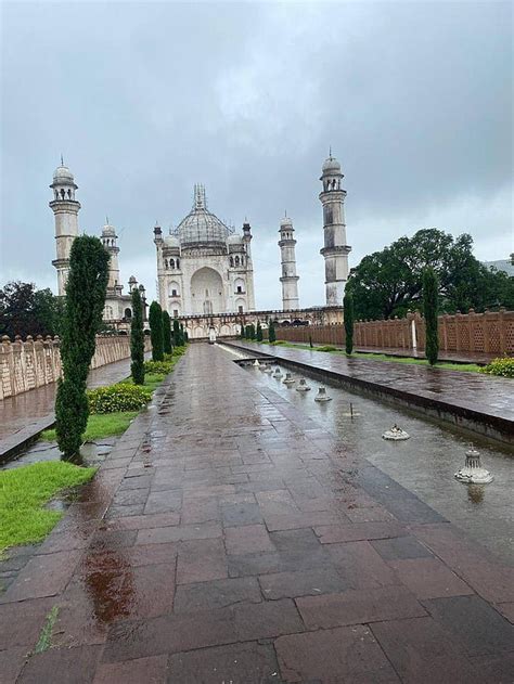 Bibi Ka Maqbara Aurangabad Famous Tourist Attraction E India Tourism