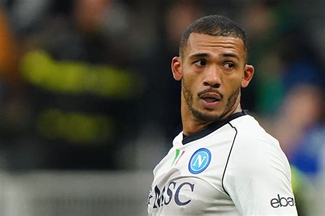 Caso Acerbi Juan Jesus Sui Social Con Pugno Chiuso Black Power