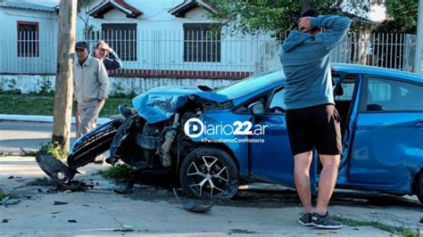 Diario Ar Resistencia Impactante Accidente De Autos En Las Calles