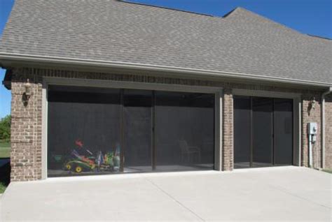 Garage Door Screens - Expand Your Living Space | Maryland Screens