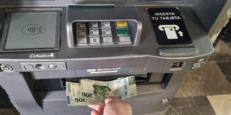 Estos son los bancos que cobran más comisión por retirar dinero de tu