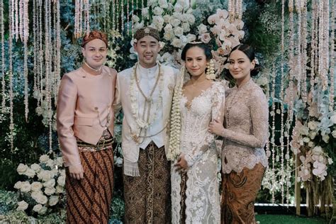 7 Potret Pre Wedding Amanda Khairunnisa Adik Maudy Ayunda