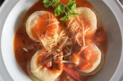 Un Buen Almuerzo De Fin De Semana Sorrentinos Rellenos Con Ricota Y