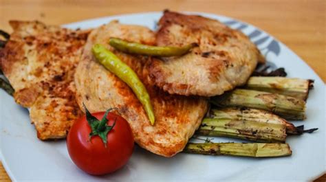 Healthy Chicken Tenders Recipe With Asparagus & Tomatoes