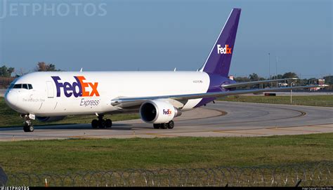 N137FE Boeing 767 3S2F ER FedEx Steve Rinde JetPhotos