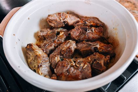 Chinese Pork Neck Bones Soup Recipe | Deporecipe.co