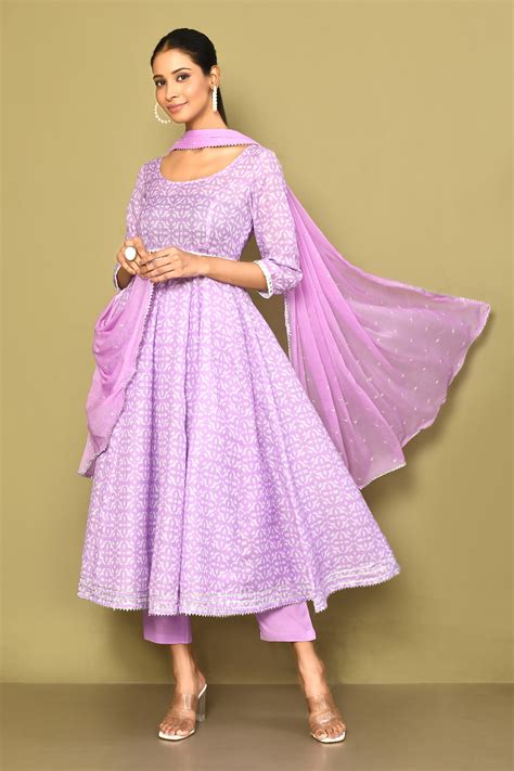 Buy Purple Anarkali Linen Blend Embroidered Thread Notched Batik