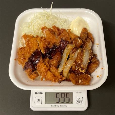 かつやの『トンテキとチキンカツの合い盛り丼』がニンニク醤油のガッツリ味で美味しい！ 買てみた