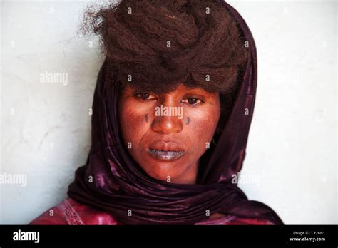 Tuareg Woman Niger Hi Res Stock Photography And Images Alamy