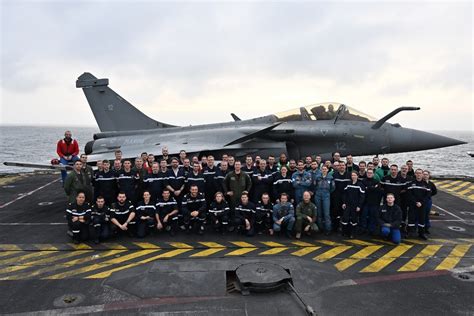 Le Cepa S Exp Rimente Le Nouveau Standard Du Rafale Marine F