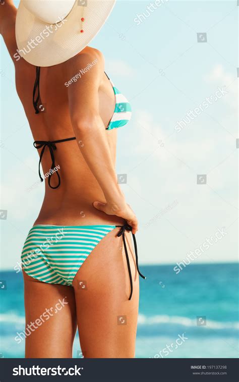 Beautiful Body Woman Bikini Standing Under Stock Photo 197137298 Shutterstock