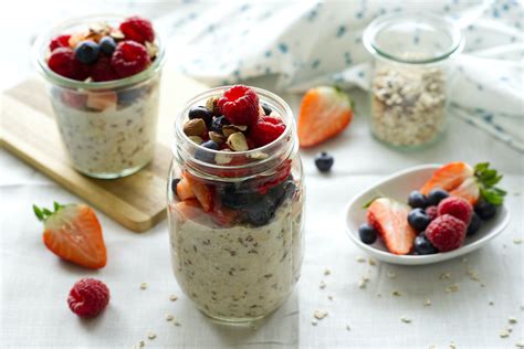 Rezept Vegane Overnight Oats Mit Haselnüssen Und Beeren Uloop Magazin