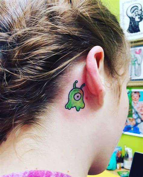 Best Behind The Ear Tattoo Designs Meanings Nice Gentle