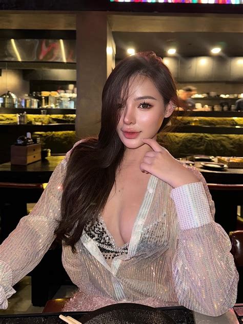 99 Ảnh tiktoker Quỳnh Na bikini khoe thân hình gợi cảm