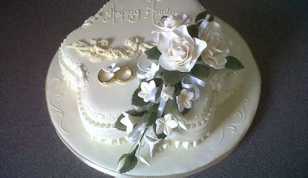 A 20Th Wedding Anniversary Cake - CakeCentral.com