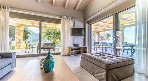 Luxury Seafront Villas Zante For Sale Property For Sale In Zakynthos