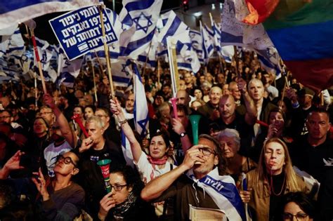 Israelis Protest Against Judicial Reforms Before New Parliament