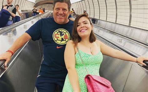 Miguel Herrera REACCIONA a foto de su hija Mishelle en traje de baño Fama