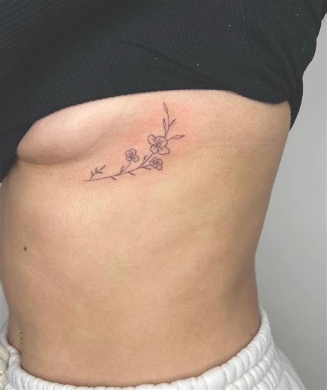 Small Rib Tattoos Flower Tattoo On Ribs Rib Tattoos For Women Small