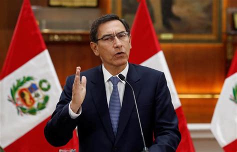 Presidente Martín Vizcarra Disolvió El Congreso De Perú