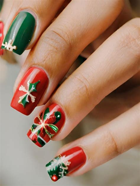 27 Must See Christmas Nail Designs In Red And Green For 2024