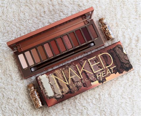 Naked Heat Une Palette Flamboyante Sign E Urban Decay Purple Hot Sex