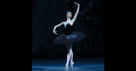 Russian Ballerina Olga Smirnova Quits Bolshoi Ballet Over Ukraine War