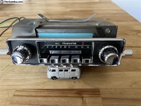 TheSamba VW Classifieds Refurbished Sapphire V 12v Radio