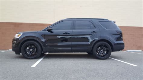 Ford Explorer Limited Rims