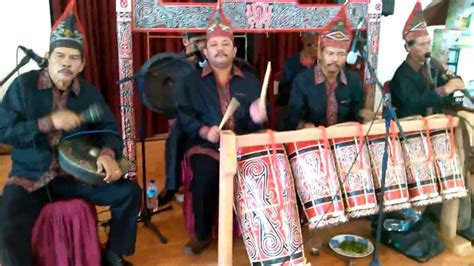 Musik Gondang Batak Traditional Music Batak In Indonesia Youtube