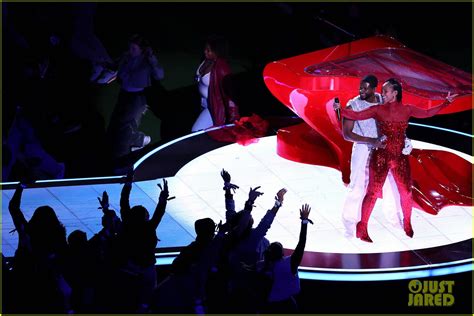 Alicia Keys Joins Usher During Super Bowl 2024 Halftime Show Performs