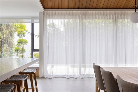 Are Curtains Still in Style? | News | Curtain Design