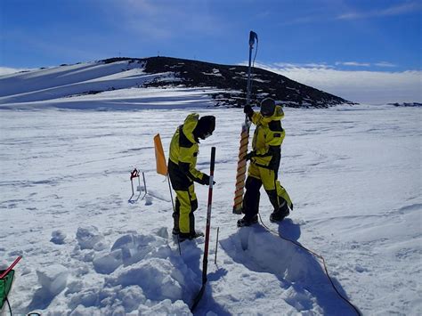 Australian Antarctic Program Partnership Australian Antarctic Program