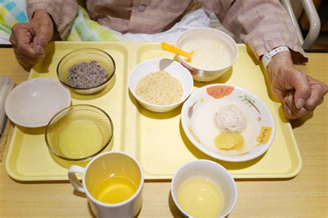 介護食の種類は5つ！それぞれの特徴と調理のポイント・食材の選び方などを解説｜グローバルキッチン株式会社｜介護食ならまごの手キッチン