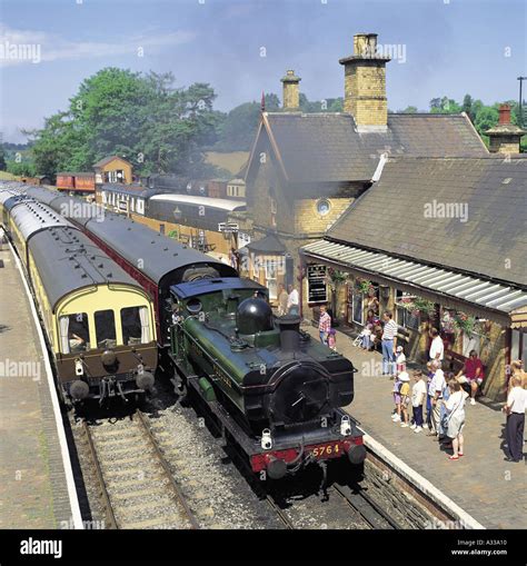 Hereford Railway Station Hi Res Stock Photography And Images Alamy